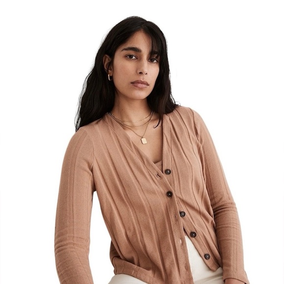 Madewell 2 piece sweater & tank set 
size small
No flaws - Picture 1 of 7